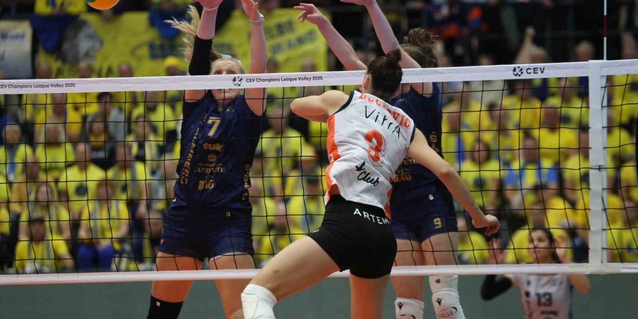 ECZACIBAŞI DYNAVİT, ALMANYA’DA SET VERMEDİ