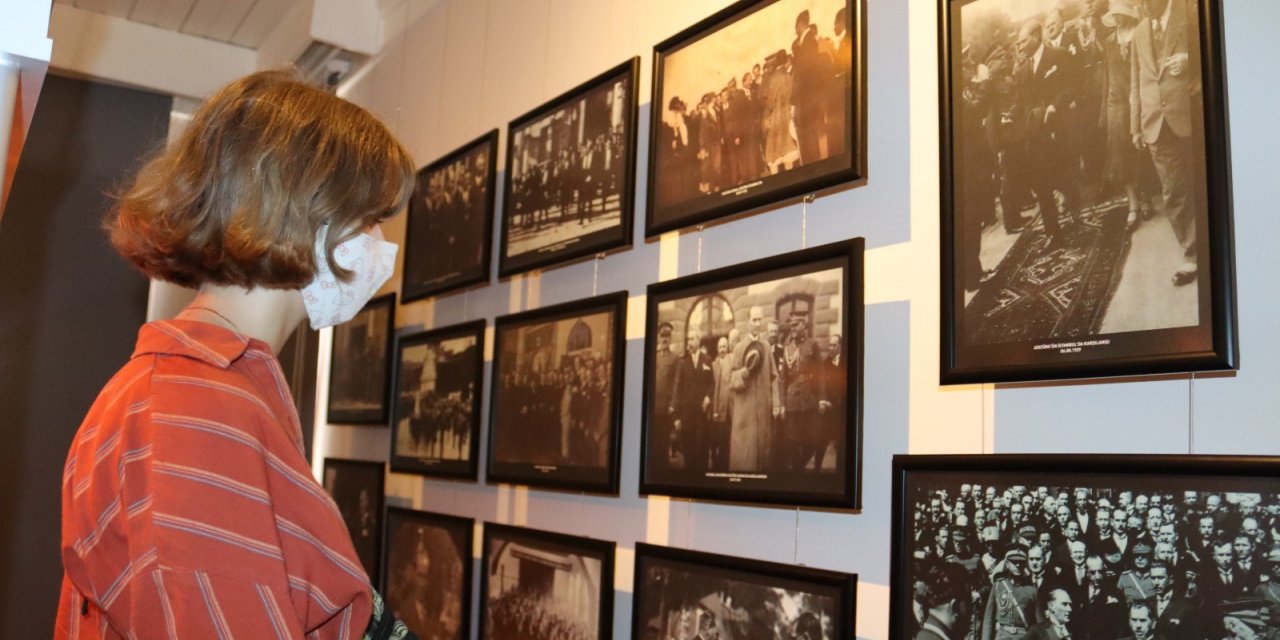 UKRAYNALI ÖĞRENCİLER İZMİT ATATÜRK EVİ’Nİ ZİYARET ETTİ