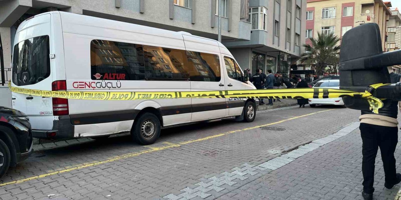 AVCILAR’DA KUAFÖRE SİLAHLI SALDIRI: 1 ÖLÜ, 1 YARALI