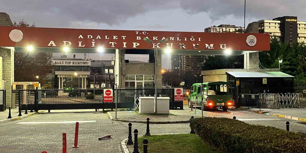 AİLE KATLİAMINDA ÖLDÜRÜLENLERİN CENAZELERİ ADLİ TIP KURUMU’NDAN ALINDI