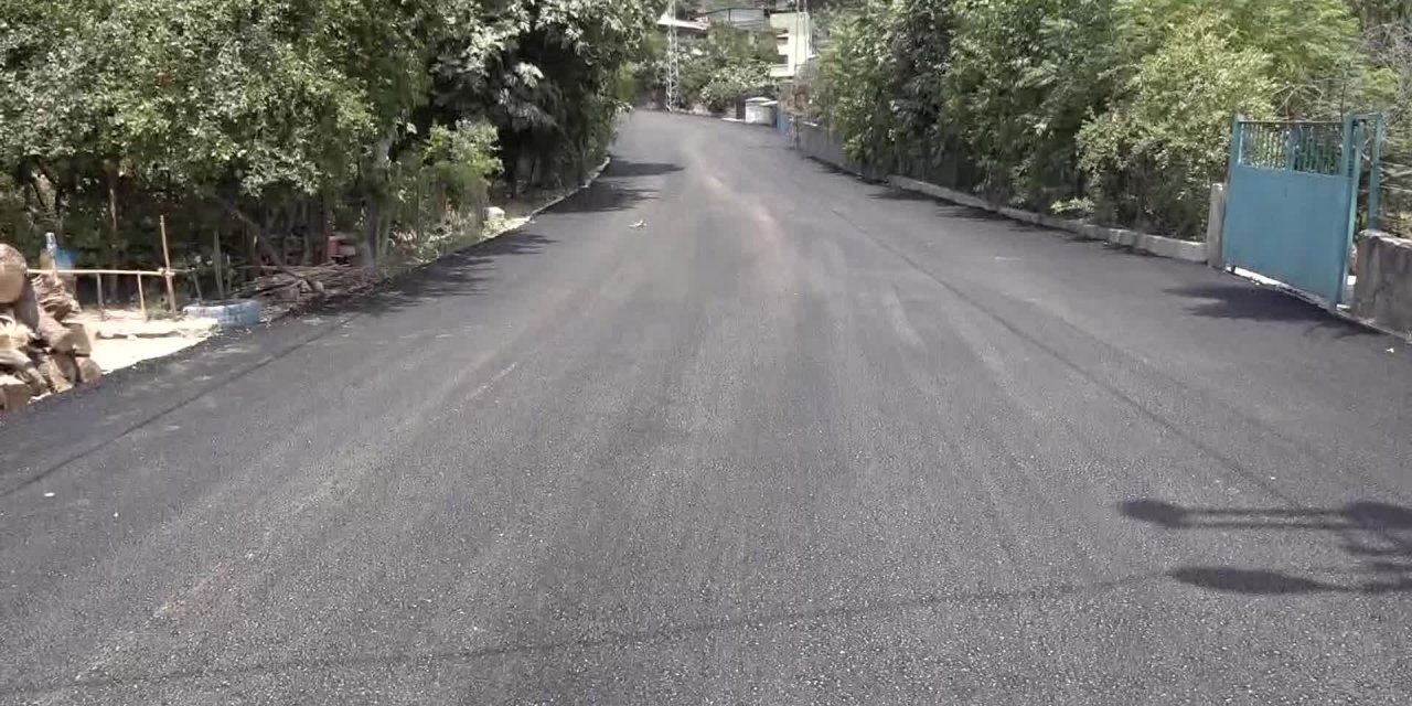 HATAY BÜYÜKŞEHİR BELEDİYESİ'NİN BETON ASFALT ÇALIŞMALARI SÜRÜYOR