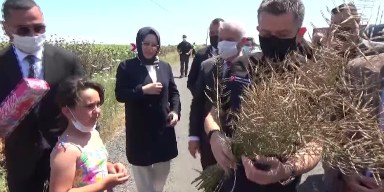 BAKAN PAKDEMİRLİ: BU SENE BİRAZ SIKINTIMIZ VAR