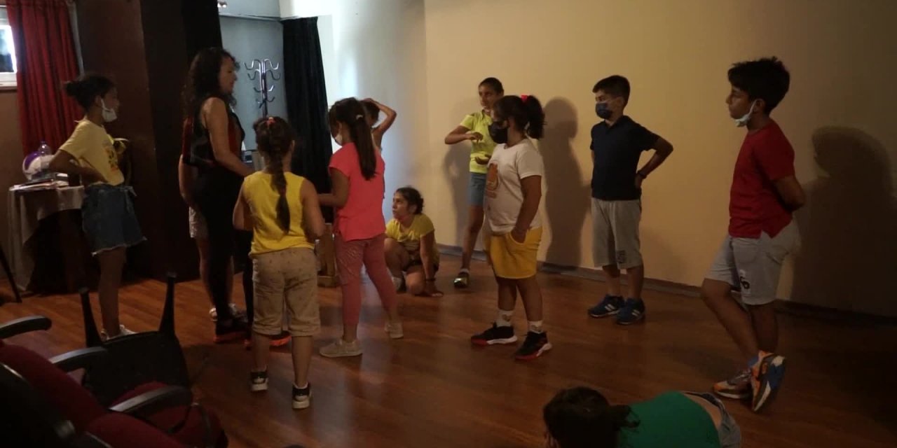 MEZİTLİLİÇOCUKLAR, YETENEKLERİNİ GELİŞTİRİYOR