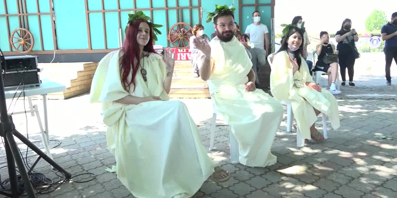 GÖLYAZI ÇİÇEK ŞENLİĞİ’NE BÜYÜK İLGİ