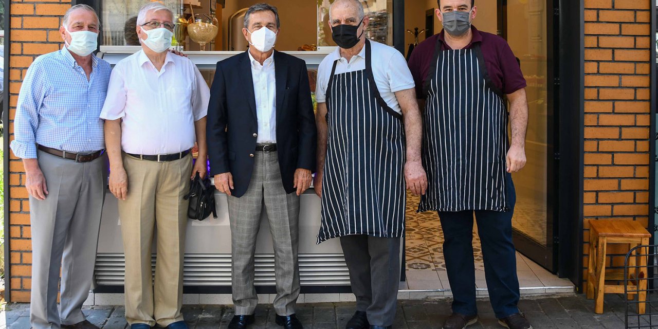 TEPEBAŞI BELEDİYE BAŞKANI ATAÇ’TAN KENT ESNAFINA ZİYARET