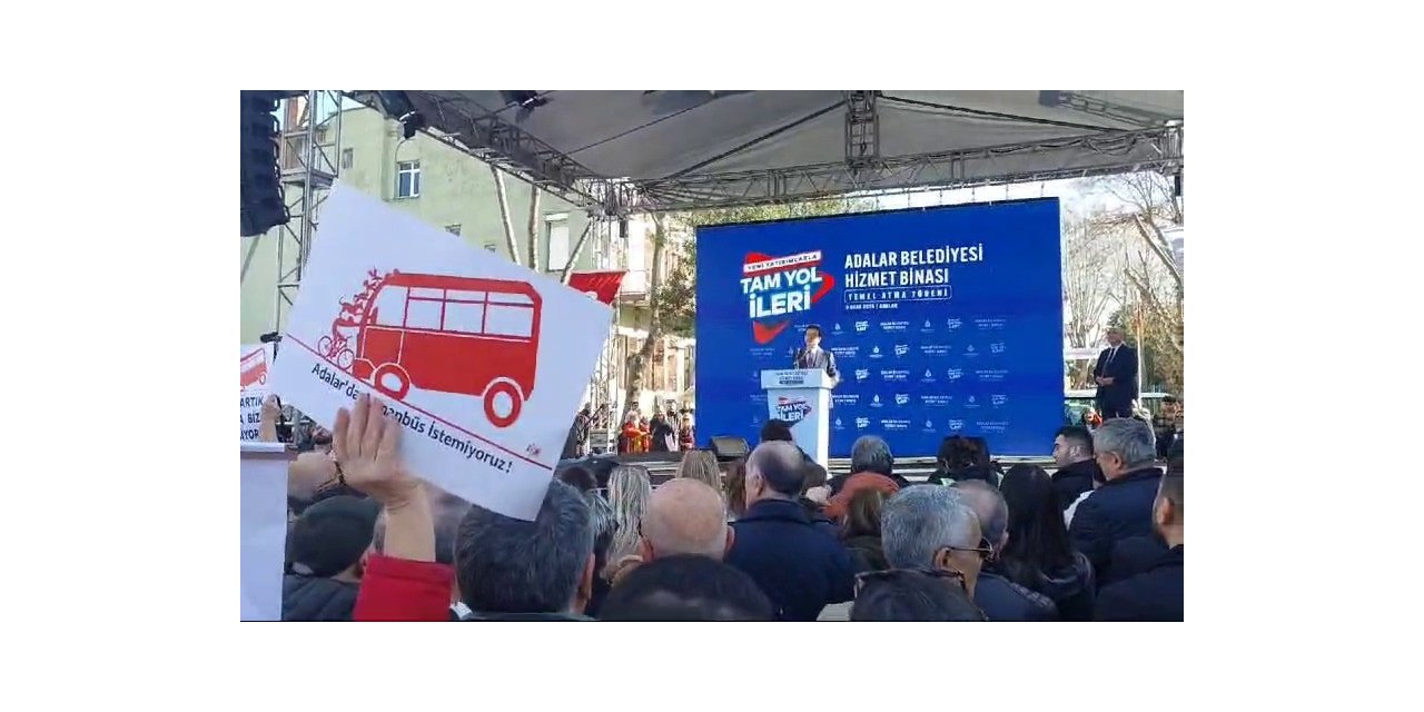 İBB BAŞKANI İMAMOĞLU’NA BÜYÜKADA’DA PROTESTO