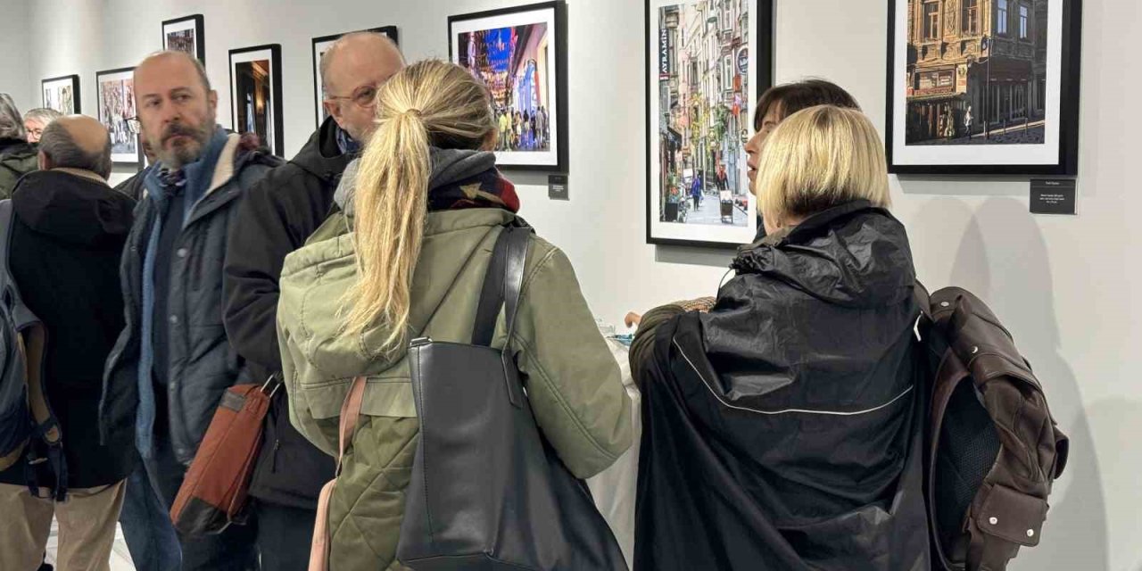 “PERA’DAN BEYOĞLU’NA FOTOĞRAF SERGİSİ” SANATSEVERLERLE BULUŞTU