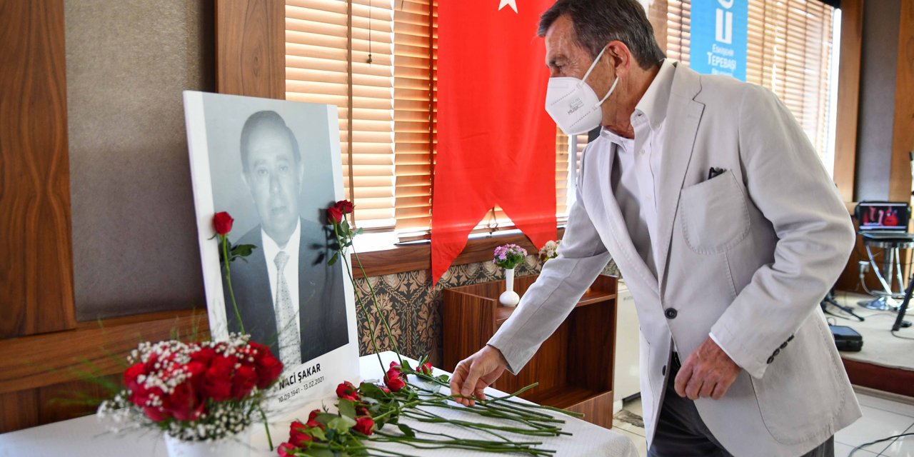 SİVRİHİSAR EĞİTİM VAKFI ESKİ BAŞKANI NACİŞAKAR ANILDI