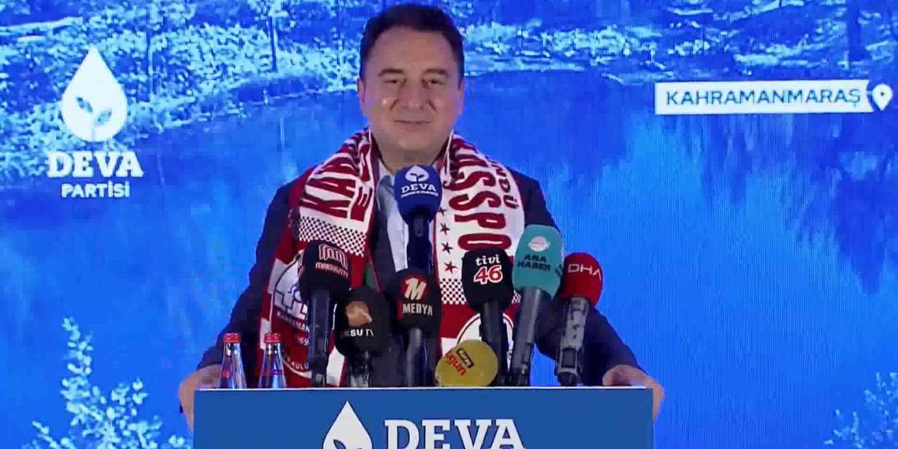 BABACAN’DAN 15 TEMMUZ AÇIKLAMASI: “BİNLERCE İNSANIN DİRENİŞİ UCUBE BİR SİSTEME GEÇİŞİÇİN FIRSAT OLARAK GÖRÜLDÜ"