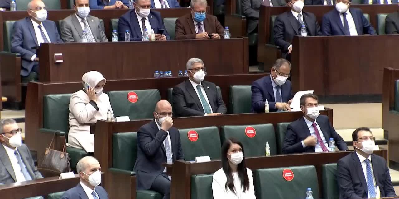 ERDOĞAN: DİN KİSVESİ ALTINDA BU MİLLETİ SÖMÜRENLERE PİRİM VERMEYECEĞİZ. ALDANDIK, ŞİMDİ TOPARLANDIK