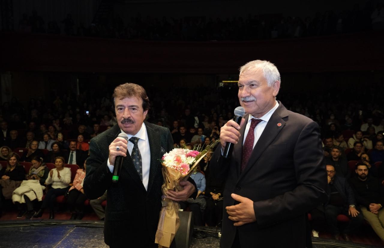 Adanalı Merhum Sanatçı Ferdi Tayfur, Büyükşehir’in Düzenlediği Gecede Anıldı