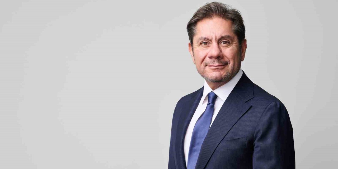 AKBANK, SÜRDÜRÜLEBİLİRLİKTE KÜRESEL LİDERLER ARASINDA