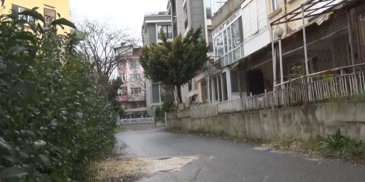BÜYÜKÇEKMECE’DE BEKAR EVİNDE CİNAYET, KALBİNDEN VURULARAK ÖLDÜRÜLDÜ