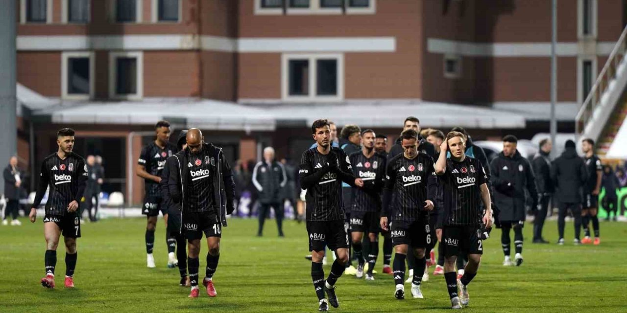 BEŞİKTAŞ’TA YENİLMEZLİK SERİSİ 8 MAÇA ÇIKTI
