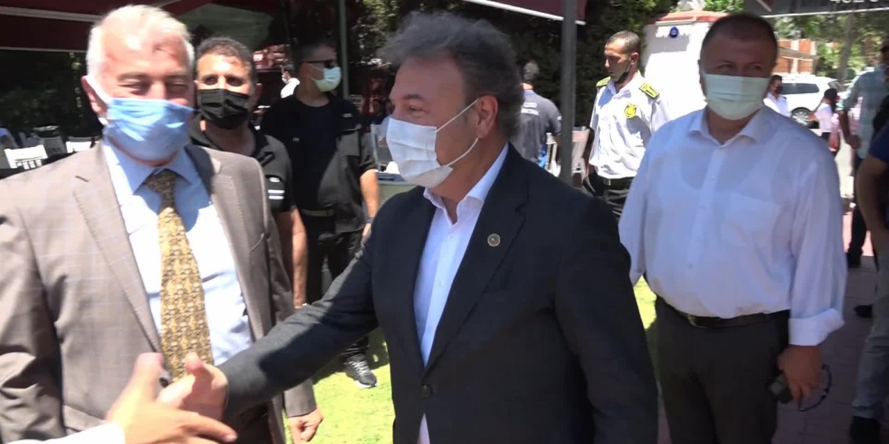 BORNOVA BELEDİYE BAŞKANI MUSTAFA İDUĞ, OTOMOTİVCİLERE SESLENDİ: "KRİZİ BİRLİKTE AŞACAĞIZ"