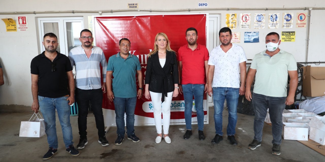 MERKEZEFENDİ BELEDİYE BAŞKANI ÇALIŞMA ARKADAŞLARI İLE BAYRAMLAŞTI