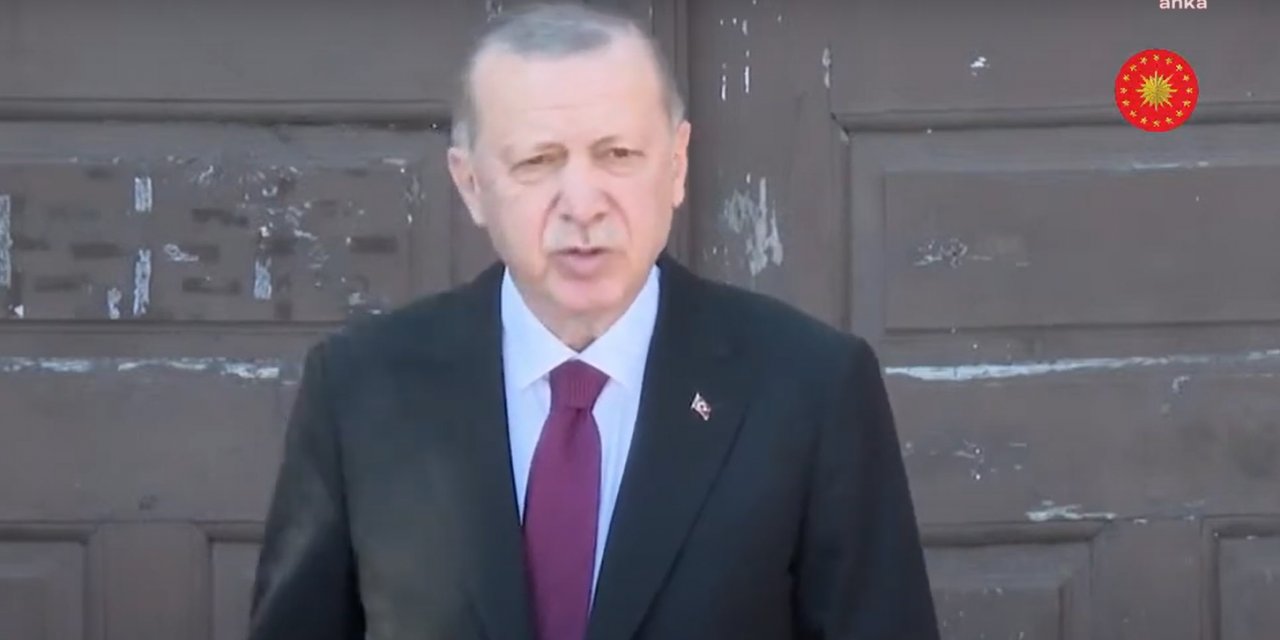 ERDOĞAN, RİZE'DEKİ SEL FELAKETİNE İLİŞKİN KONUŞTU: "AĞAÇLAR SÖKÜLDÜ, ÇAYLIK YAPILDI"