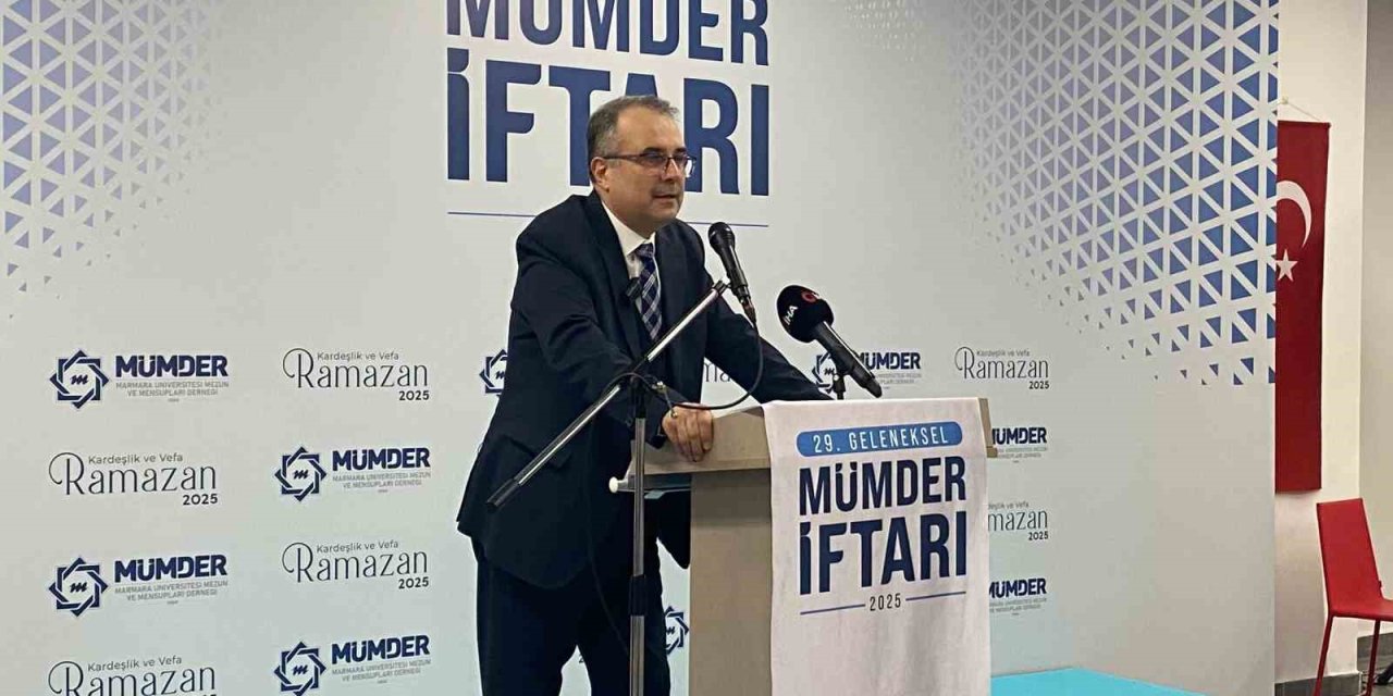 MÜMDER GELENEKSEL İFTAR PROGRAMINDA MEZUNLAR VE ÖĞRENCİLER BULUŞTU