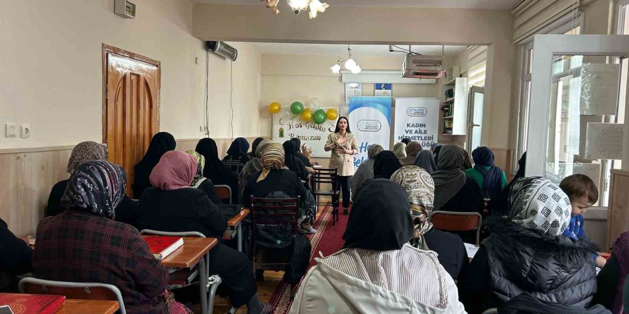 ESENYURT BELEDİYESİ’NDEN "GÜÇLÜ AİLE, GÜÇLÜ TOPLUM" SEMİNERLERİ
