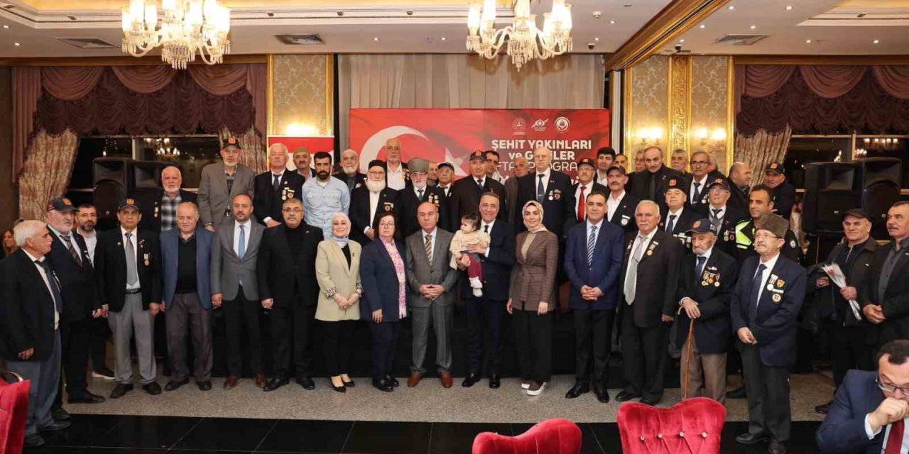 SULTANGAZİ’DE ŞEHİT YAKINLARI VE GAZİLER İFTAR PROGRAMINDA BULUŞTU