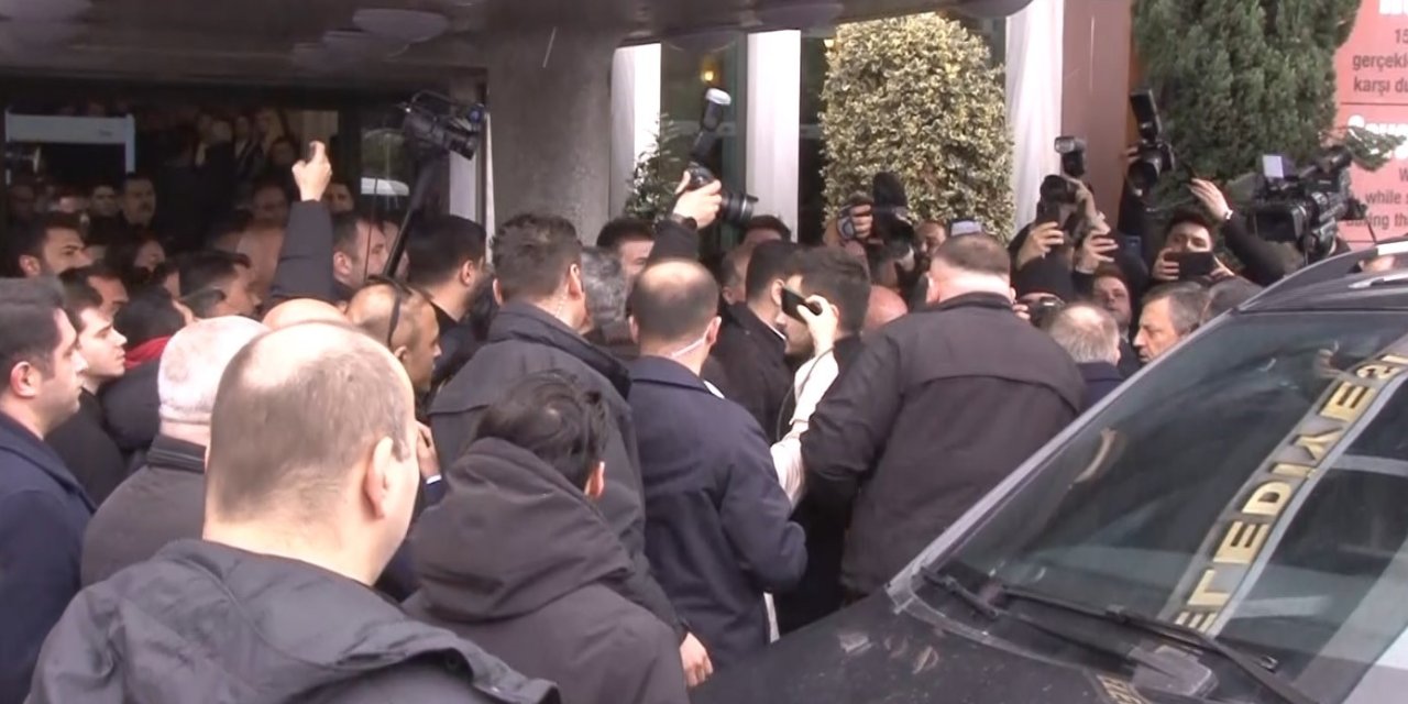 CHP GENEL BAŞKANI ÖZGÜR ÖZEL İSTANBUL BÜYÜKŞEHİR BELEDİYESİNE GELDİ