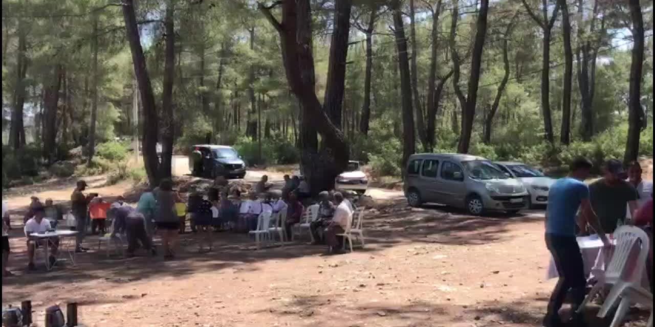 AKBELEN ORMANI MÜCADELESİ SONUÇ VERMEYE BAŞLADI, BİLİRKİŞİ BÖLGEDE İNCELEME YAPACAK