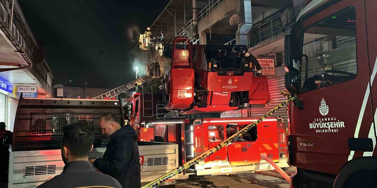 ZEYTİNBURNU’NDA İŞ YERİNDE KORKUTAN YANGIN
