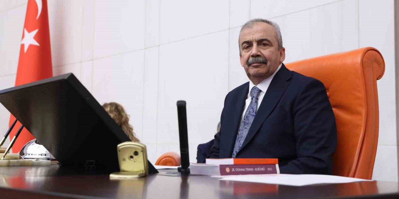 SIRRI SÜREYYA ÖNDER HAYATINI KAYBETTİ