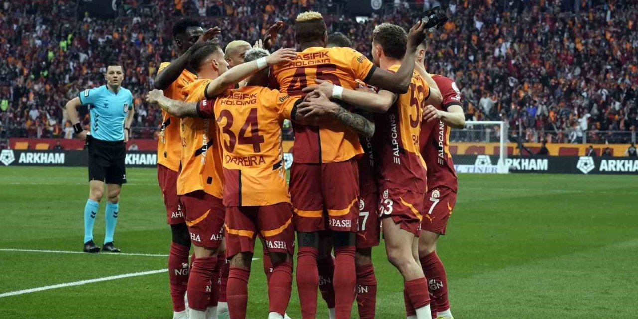 GALATASARAY LİGDE EVİNDEKİ YENİLMEZLİĞİNİ SÜRDÜRDÜ