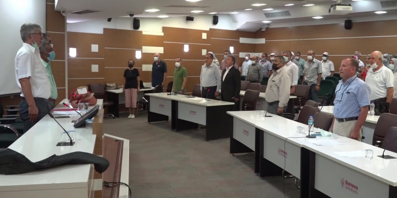 BORNOVA BELEDİYE BAŞKANI İDUĞ’DAN ÇAĞRI: “ÇİFTÇİÜRETSİN, BİZ ALIRIZ”