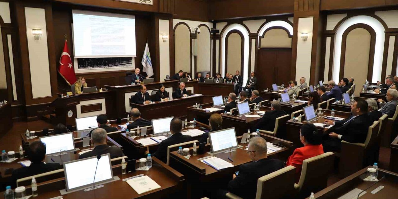 BÜYÜKÇEKMECE BELEDİYE MECLİSİ, TÜRK DÜNYASI BELEDİYELER BİRLİĞİ’NDEN AYRILMA KARARI ALDI
