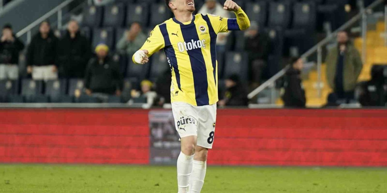 FENERBAHÇE, MERT HAKAN YANDAŞ’IN AMELİYAT OLDUĞUNU AÇIKLADI