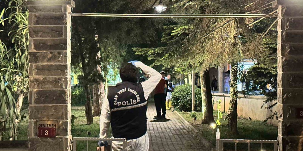 KADIKÖY’DE APARTMAN DAİRESİNDE YANGIN: 1 KİŞİ HAYATINI KAYBETTİ