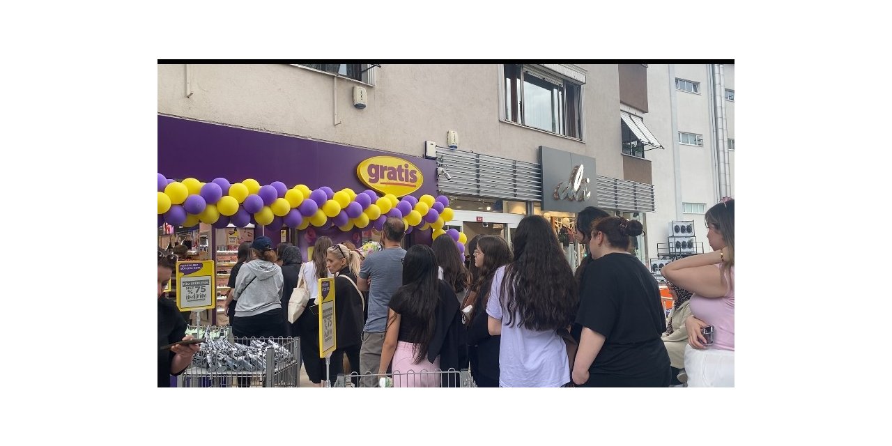 GRATİS’TEN DEV İNDİRİM KAMPANYASI: RAFLAR BOŞALDI, ÜRÜNLER TÜKENDİ