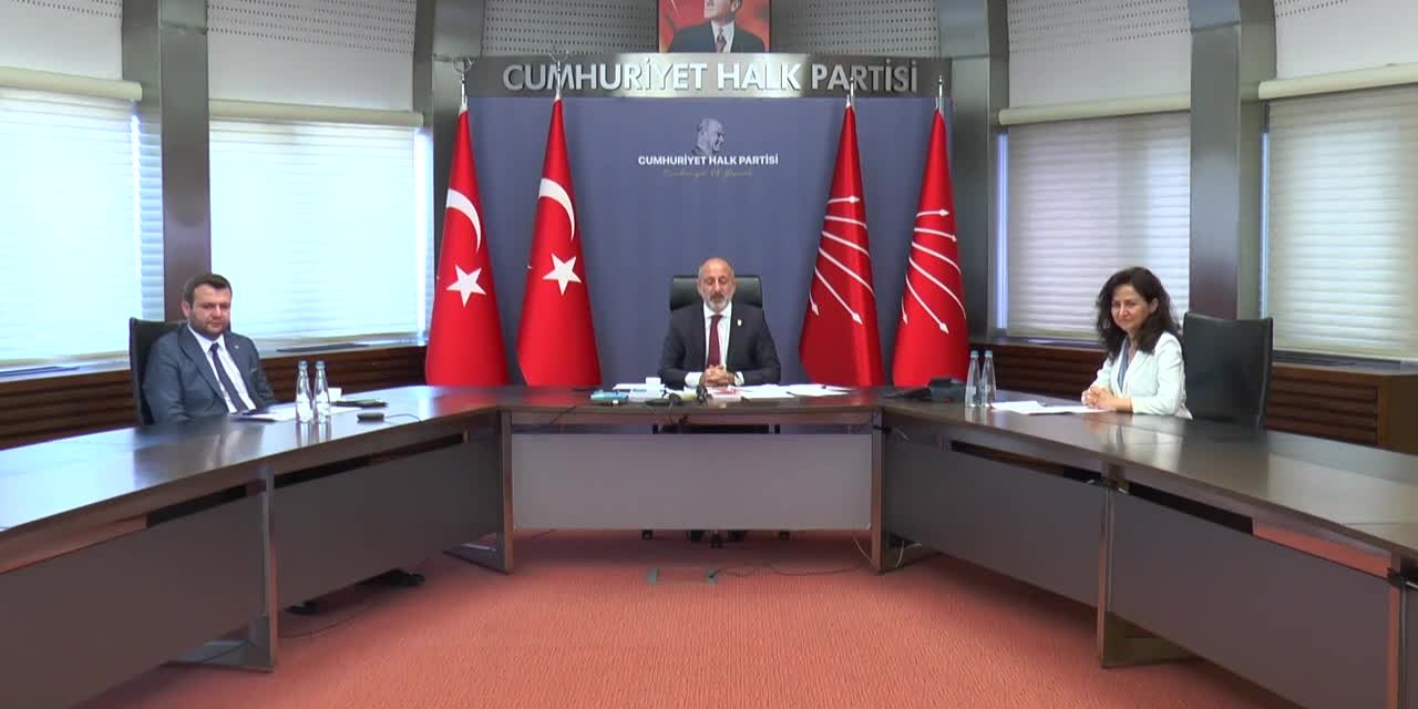 CHP'LİÖZTUNÇ: ECEVİT'İ ANMADAN KIBRIS TÜRKLERİNİN MÜCADELESİ ANILAMAZ