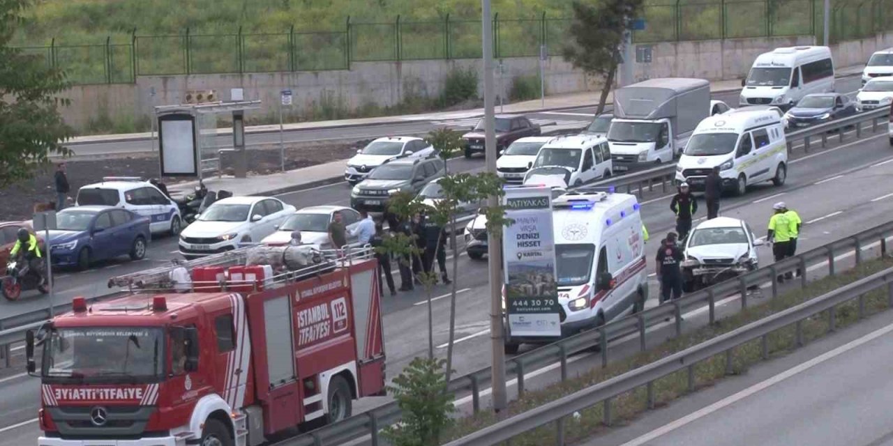 TUZLA’DA KONTROLDEN ÇIKAN OTOMOBİL TAKLA ATTI : 1 ÖLÜ