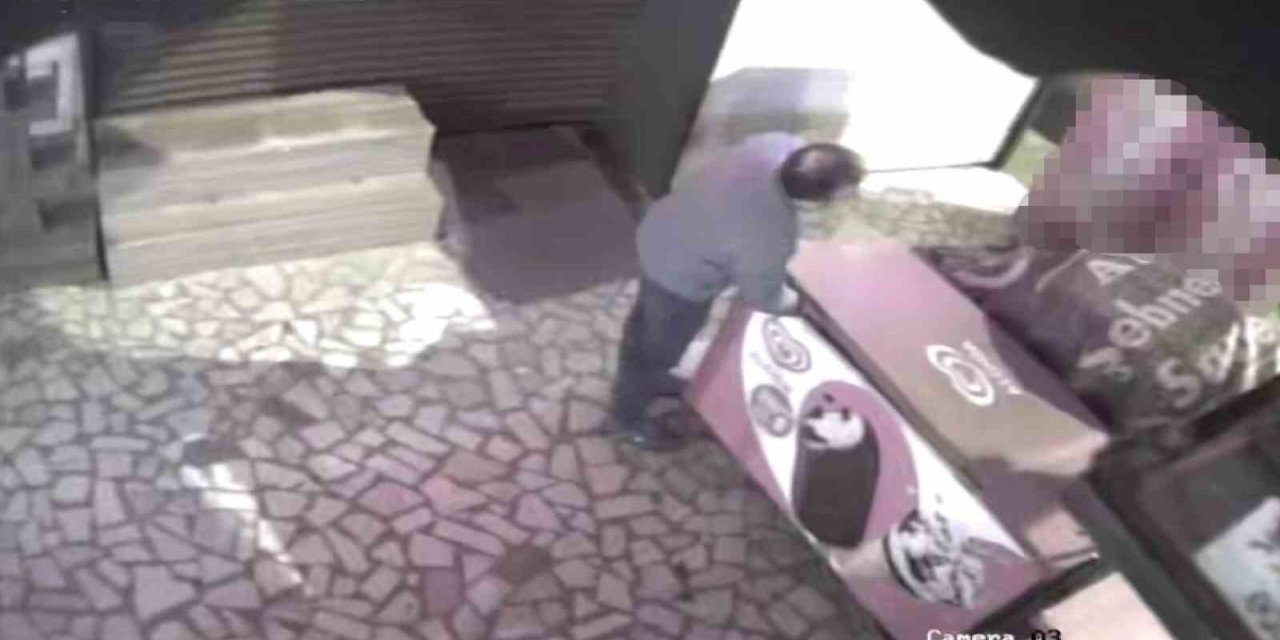 KADIKÖY’DE KURUYEMİŞÇİDEN DONDURMA HIRSIZLIĞI KAMERADA