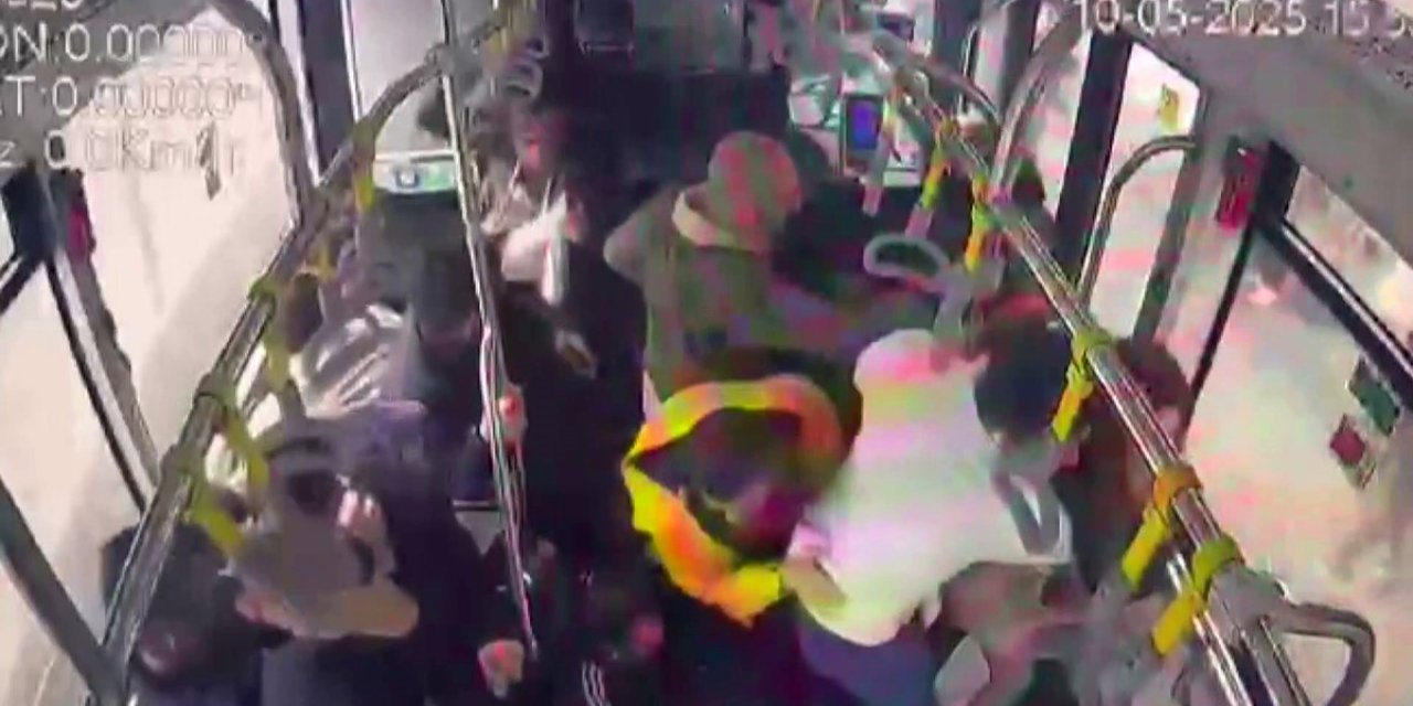 METROBÜS KAZASININ YENİ GÖRÜNTÜLERİ ORTAYA ÇIKTI