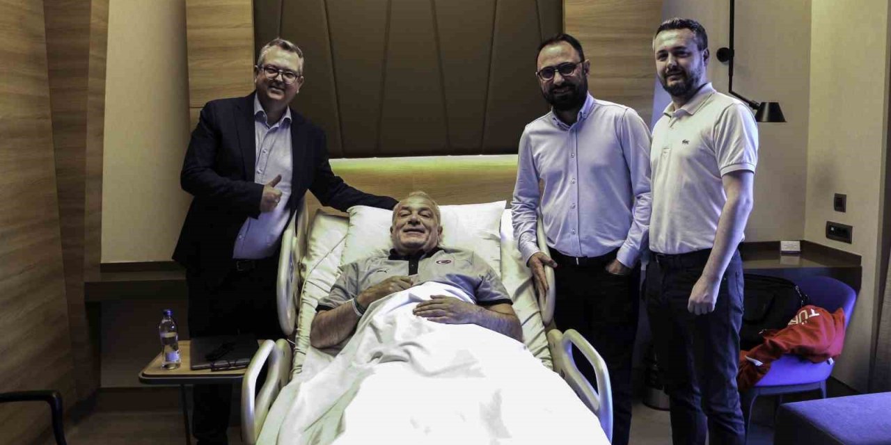 EKREM MEMNUN AMELİYAT OLDU