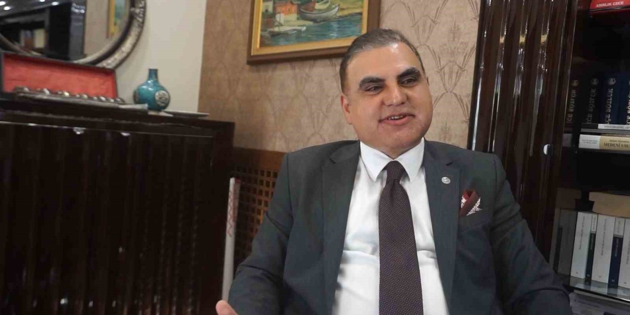 HAKİM, AİLELERİ MADDE BAĞIMLILIĞINA KARŞI YAZDIĞI KİTAPLARLA UYARDI