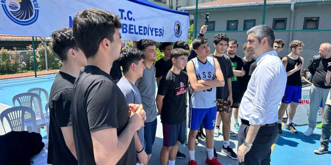 KARTAL’DA 19 MAYIS COŞKUSU: GENÇLER SPORLA BULUŞTU
