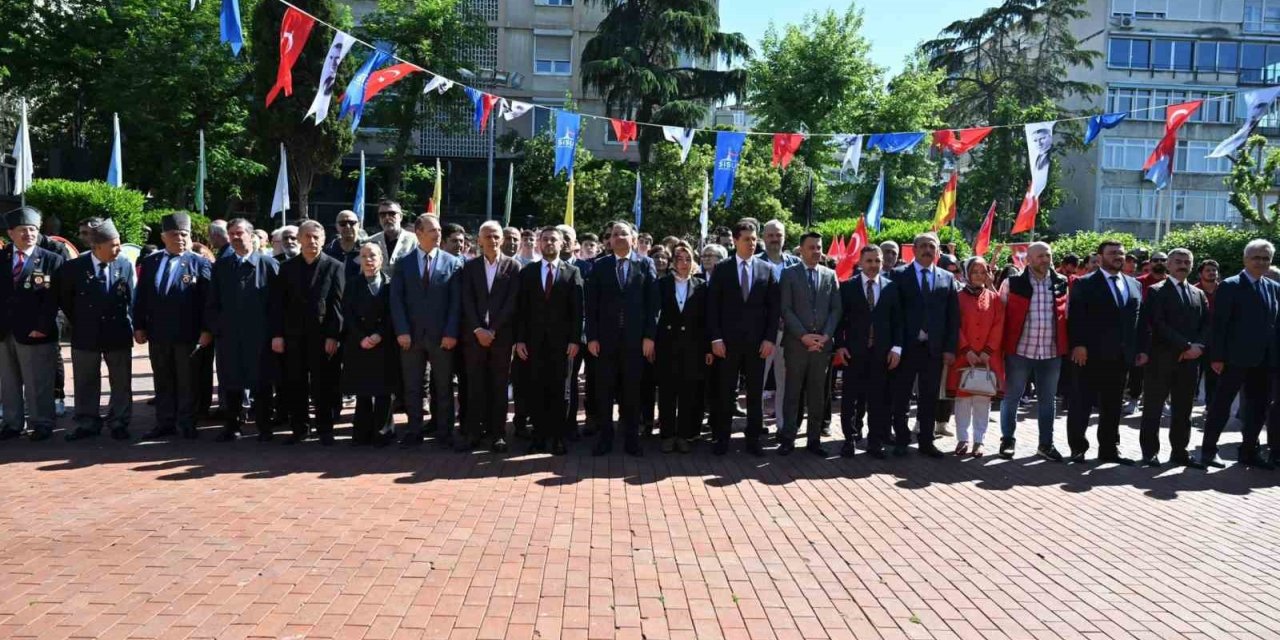 19 MAYIS ATATÜRK’Ü ANMA, GENÇLİK VE SPOR BAYRAMI ŞİŞLİ’DE KUTLANDI