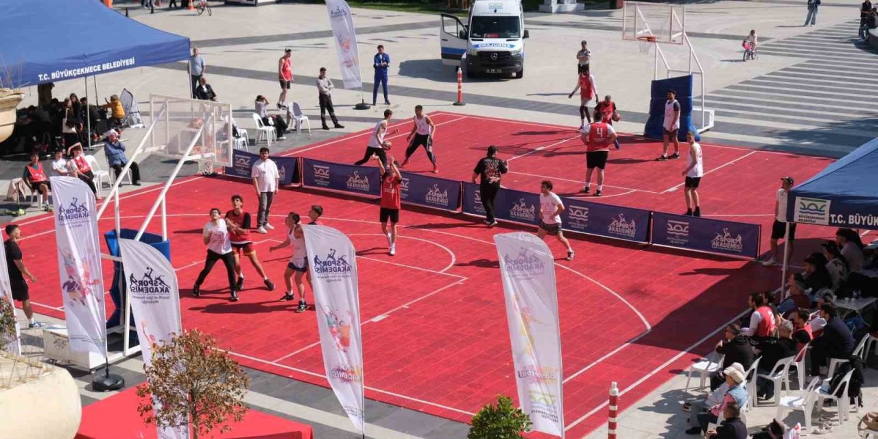 3X3 BASKETBOL GENÇLİK KUPASI NEFESLERİ KESTİ