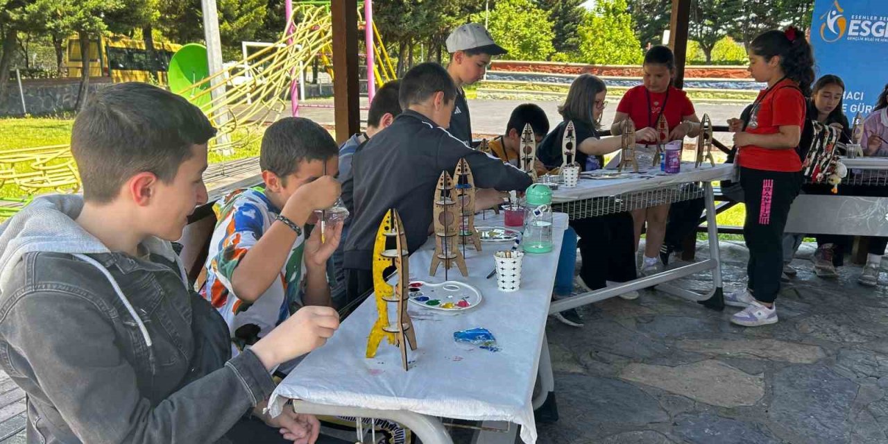 ESENLER’DE AİLE BİLİM ŞENLİĞİ DÜZENLENDİ