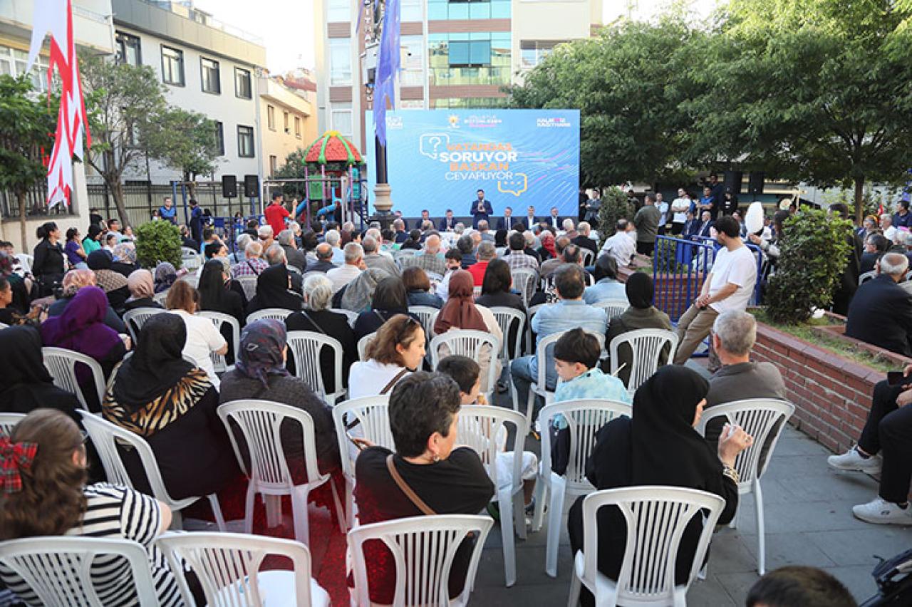 KÂĞITHANE’DE “VATANDAŞ SORUYOR BAŞKAN CEVAPLIYOR” BULUŞMALARI DEVAM EDİYOR