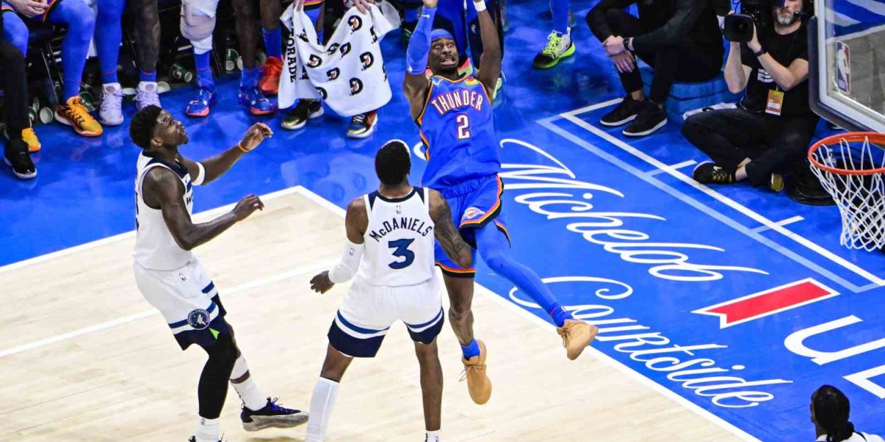 OKLAHOMA CİTY THUNDER, BATI KONFERANSI FİNAL SERİSİNDE 2-0 YAPTI