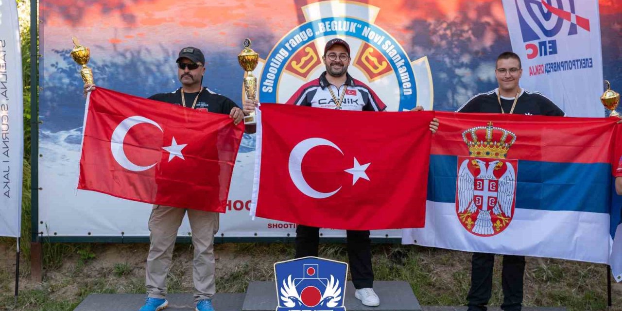 CANİK, ŞAMPİYON ÇIKARMA GELENEĞİNİ SÜRDÜRDÜ
