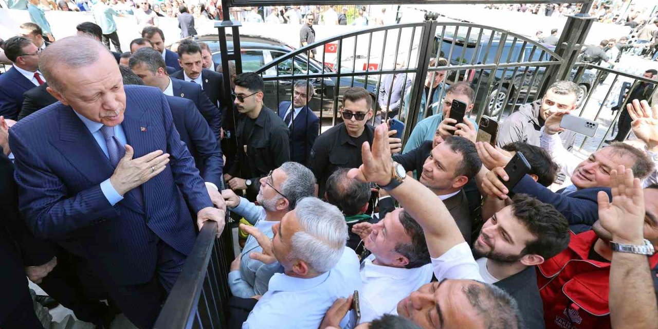 TARİHİ GÜMRÜKÇÜ İSHAK AĞA CAMİİ AÇILDI, TÖRENE CUMHURBAŞKANI ERDOĞAN DA KATILDI