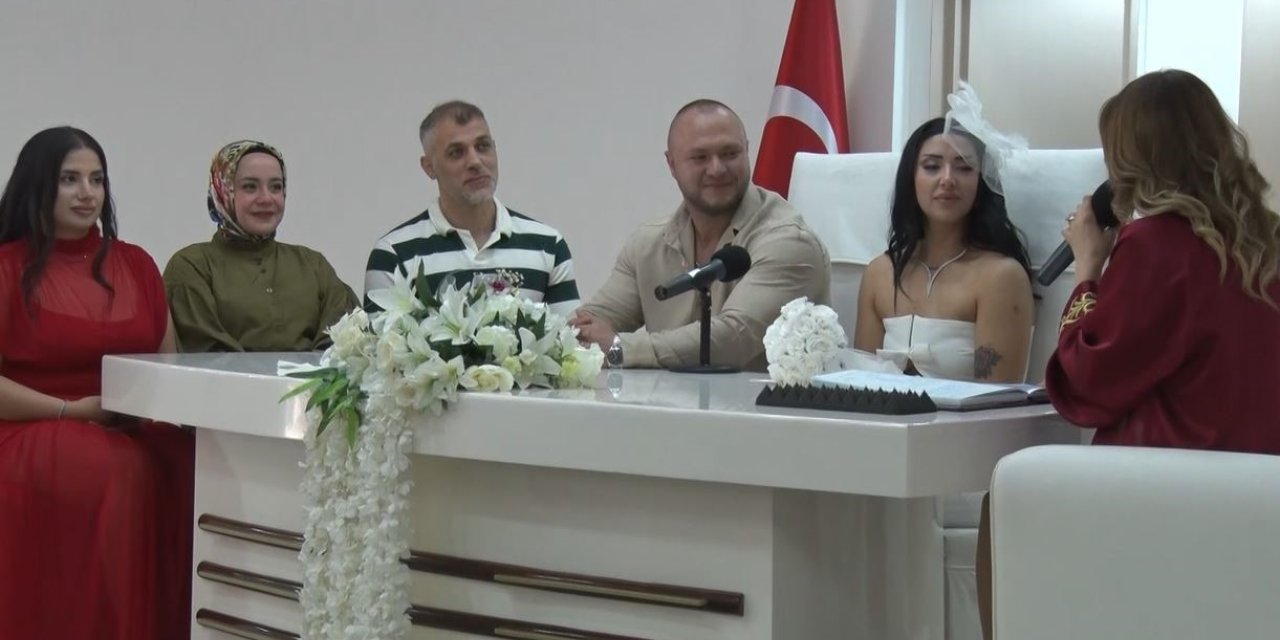 ŞİŞLİ’DE NİKAH SALONLARINDA 25.05.2025 YOĞUNLUĞU YAŞANDI