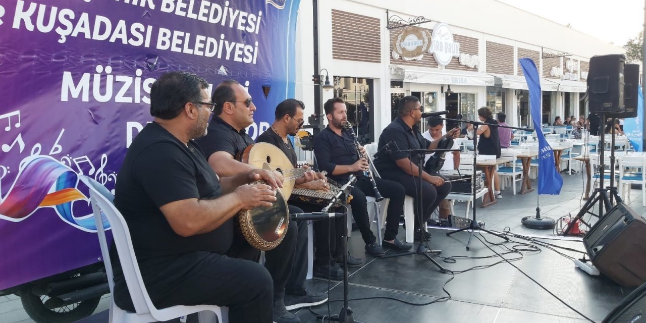 "AYDIN SAHNE" KONSERLERİ, KURBAN BAYRAMINDA DA DEVAM ETTİ